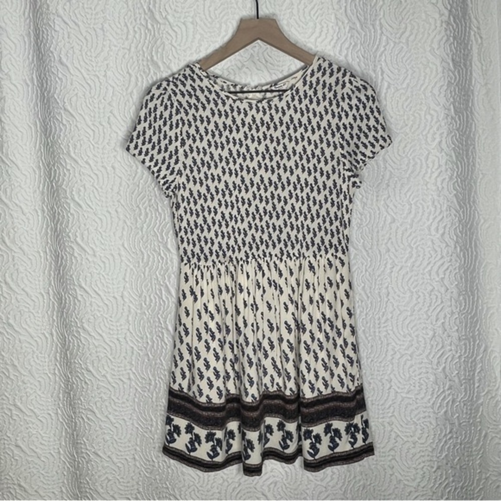 FOREVER 21 Floral Rayon Swing Midi Girls Back Zippered Dress